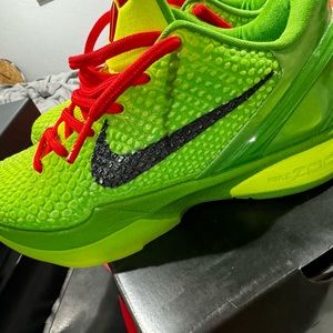 Nike Kobe 6 grinch protro